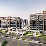 Chic 1Br In Azizi Riviera 14 By Deluxe Holiday Homes
