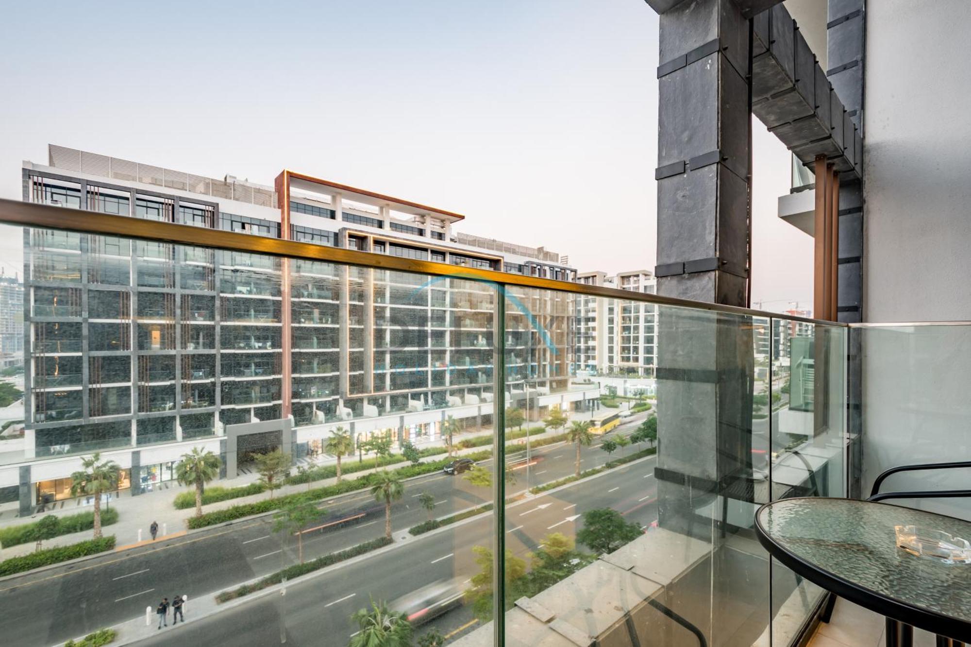Chic 1br In Azizi Riviera 14 By Deluxe Homes Apartment